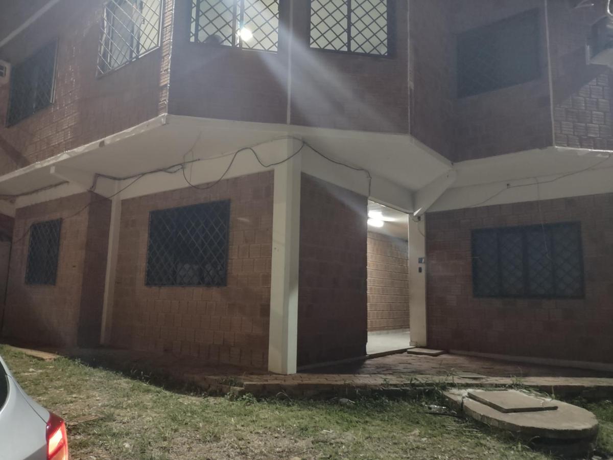Residencial Isaura Apartment *